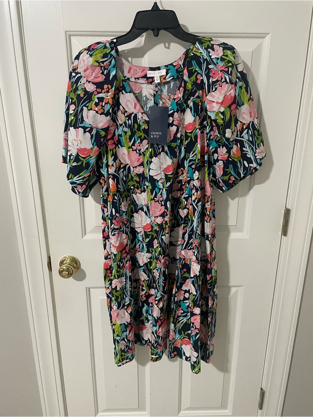 crown & ivy Navy Floral Tiered Dress with Pink Blooms xl new with tag